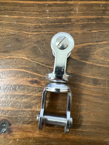 Swivel SS Jaw to Jaw 5/16"